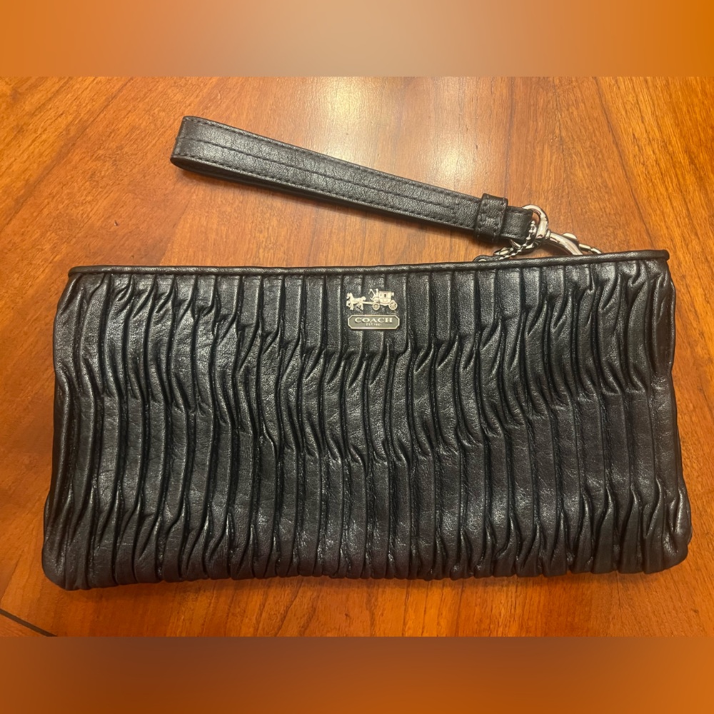 Coach Madison black gathered clutch leather